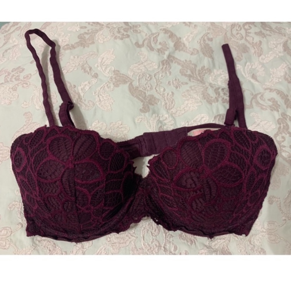 PINK Victoria’s Secrete bra